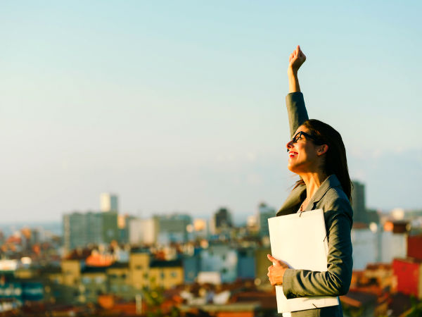 Women Zodiac Signs Who Are Unbeatable in Life in Tamil 