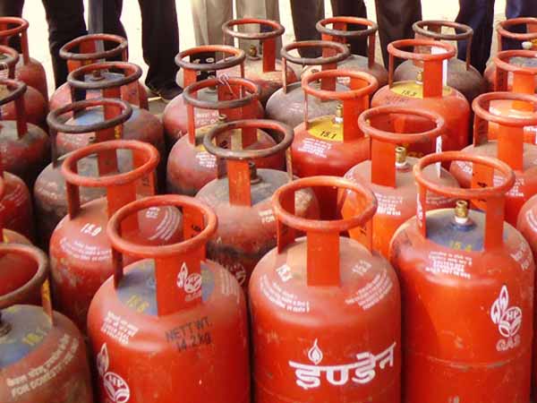 Tips to Save Cooking Gas in Kitchen In Tamil 