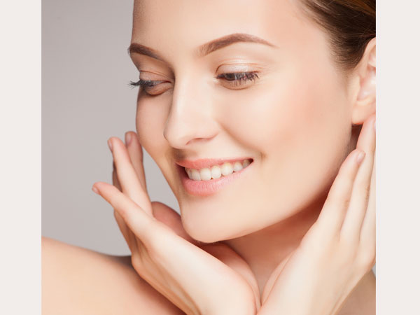 Beauty Benefits Of Lemon Water: Drink A Glass Every Morning For Healthy Skin In Tamil 