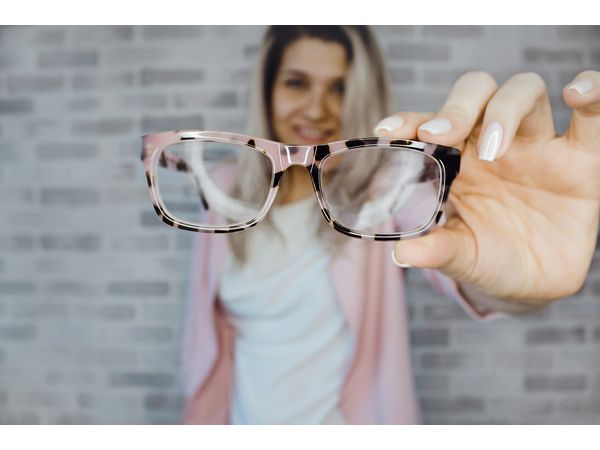 Eye Care Tips: Foods Should Eat To Improve Eyesight in Tamil