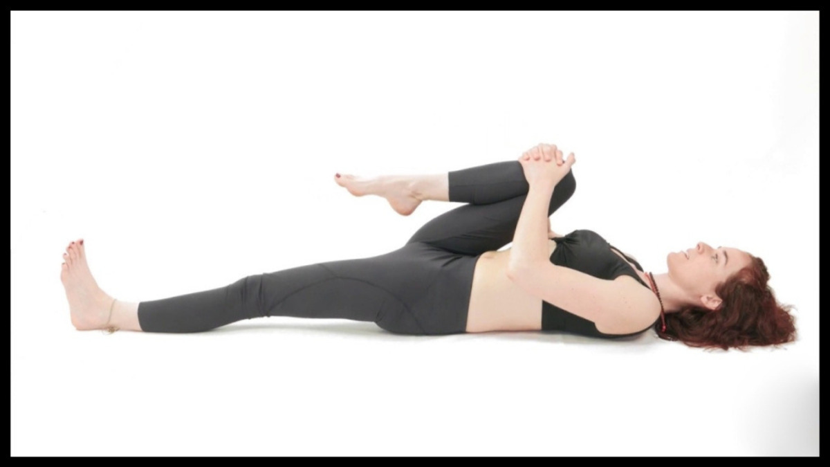 Ardha Pawanmuktasana Benefits And How To Do It In Tamil