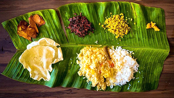 Benefits Of Using Natural Leaves In India To Serve Foods In Tamil