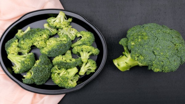 Top Six Benefits Of Eating Broccoli Daily In Tamil 