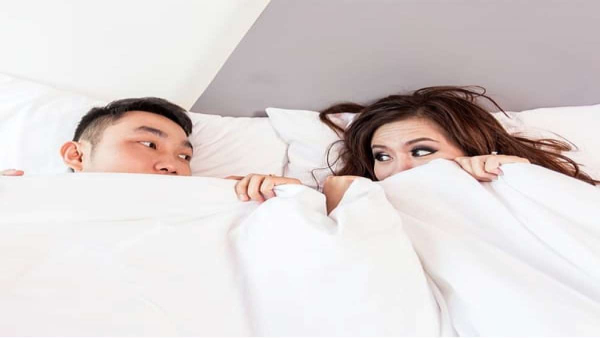 What To Do When Your Child Walks In While You Having Romance In Tamil What To Do When Your Child Walks In While You Having Romance In Tamil