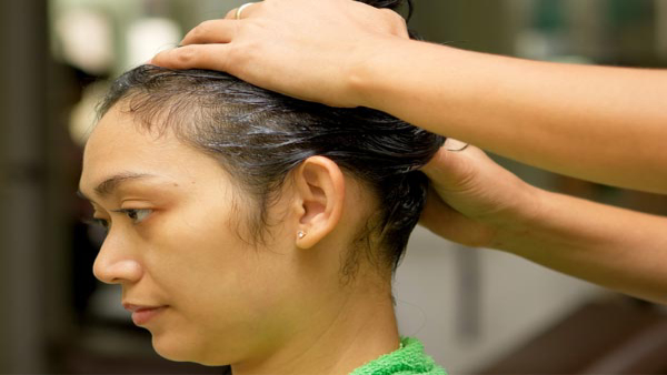 Health Benfits of Oil Bath in Tamil