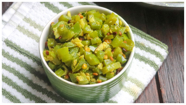 Capsicum/Kudai Milagai Poriyal Recipe In Tamil