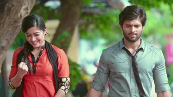 Signs she is hiding her feelings for you In Tamil 