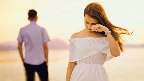 Signs Your Ex Want To Come Back in Your Life in Tamil