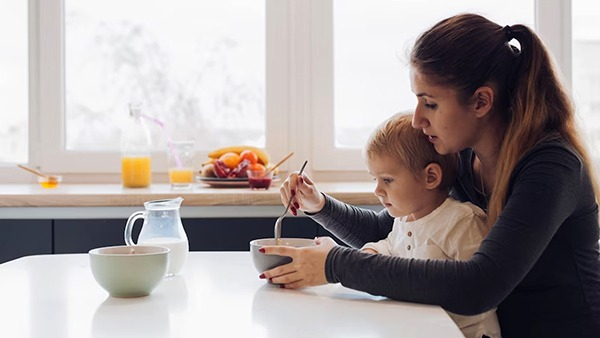 Healthy Foods New Mothers Should Add In Their Breakfast