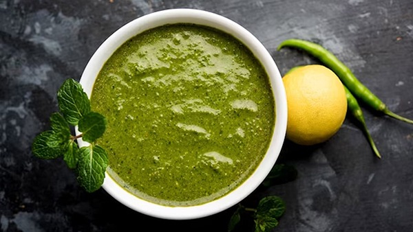 Benfits of Pudina: Health Benefits Eating Mint Chutney Daily in Tamil Benfits of Pudina: Health Benefits Eating Mint Chutney Daily in Tamil