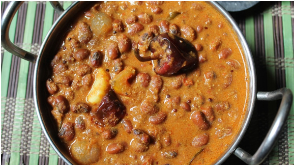 Thatta Payir Kuzhambu Recipe 