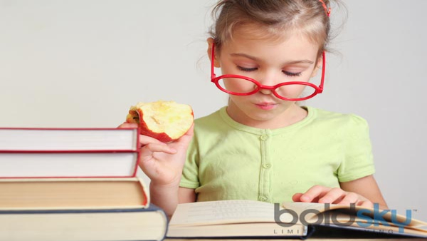 Chanakya Niti: Qualities of a Successful Children in Tamil