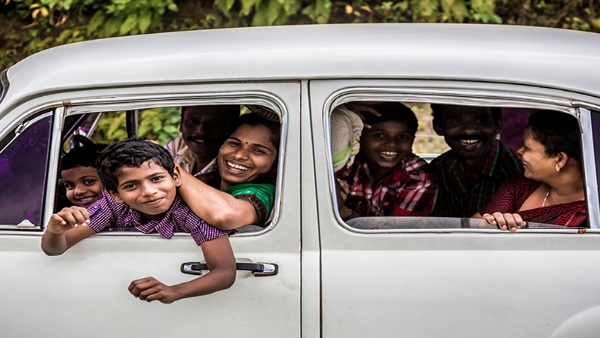 Mistakes We Commit Unknowingly While Dealing With Relatives In Tamil 