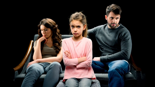 How To Break The News Of Divorce To Your Child In Tamil 