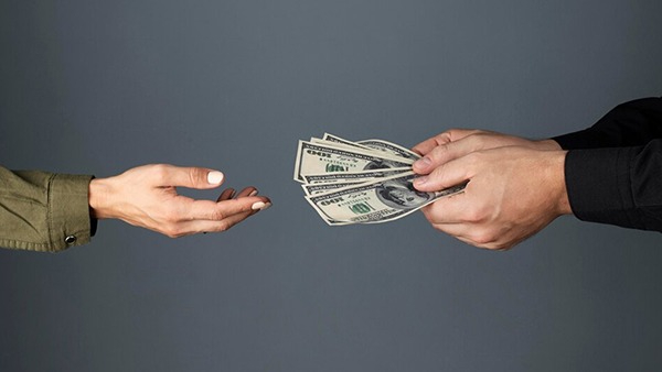 Things You Should Never Borrow From Others in Tamil