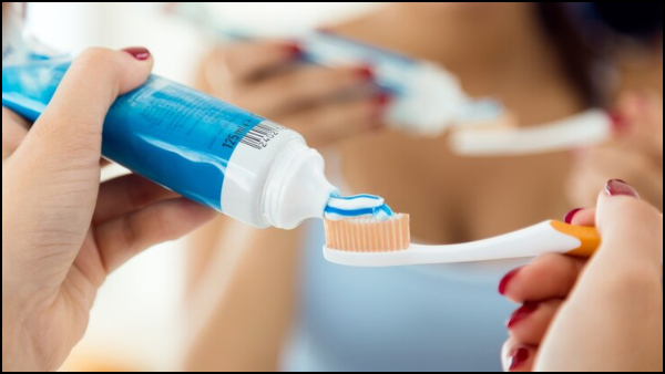 Are there Cancer-Causing Chemicals In Toothpaste In Tamil