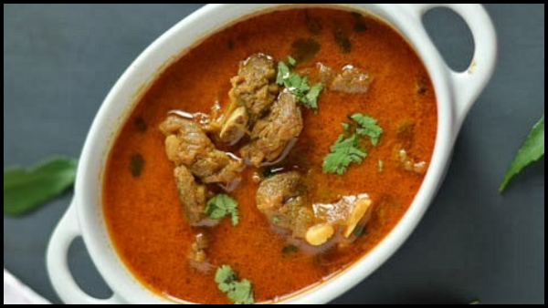 Arachuvitta Mutton Kuzhambu Recipe