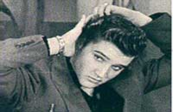 Man With Most Expensive Hair in the World in Tamil