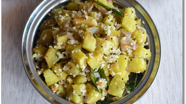 No Boil No Oil Vazhakkai Carrot Poriyal: How To Make a Raw Banana Carrot Poriyal Recipe