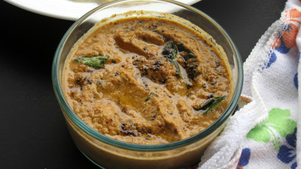 Black Gram Chutney: How To Make a Karuppu Ulunthu Chutney Recipe