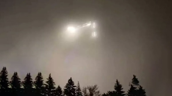 Famous UFO Sightings Around the World in Tamil