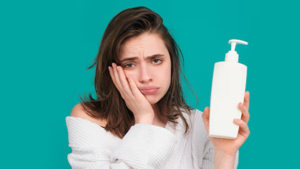 Hair Care Tips Chemicals in Shampoo That Cause Hair Damage in Tamil