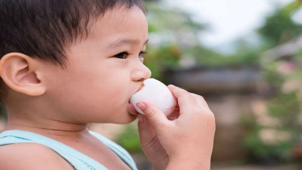 Is It Safe To Give Eggs to Babies in Tamil
