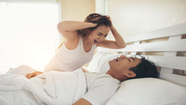 Foods You Must Avoid to Stop Snoring in Tamil