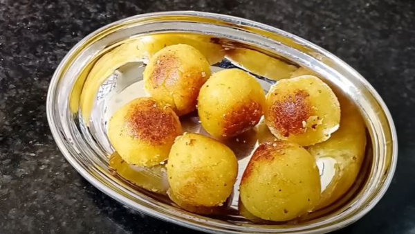 Banana Rava Sweet How To Make a Banana Rava Sweet Recipe