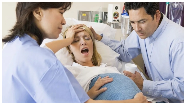 delivery symptoms and how to manage labour pain
