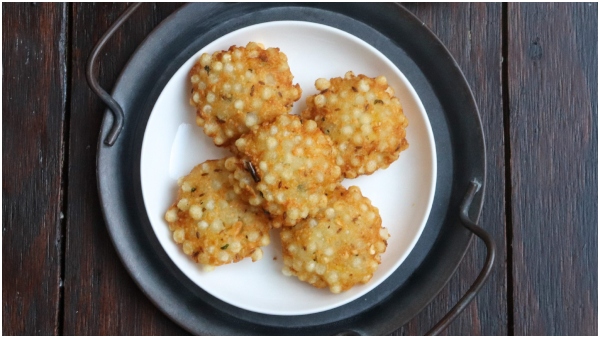 Javvasiri Vada How To Make a Sabudana Vada Recipe Javvasiri Vada How To Make a Sabudana Vada Recipe