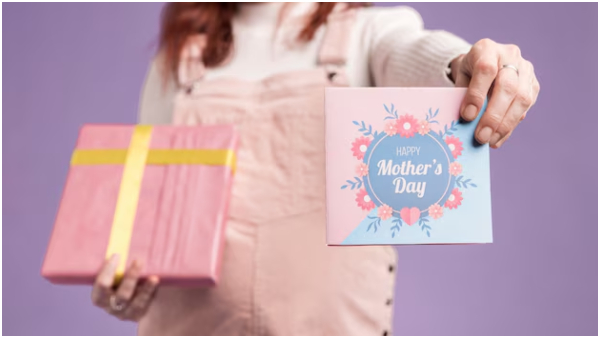 Mother s Day 2024 Best Gifts For Expectant Mamas In Tamil