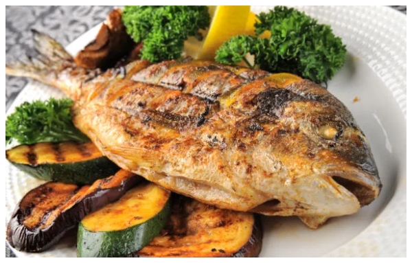 eat these 5 foods to control monsoon hair fall