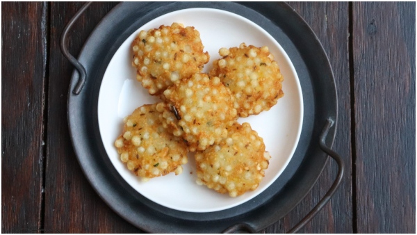 Madhampatty Rangaraj Special Javvarisi Vadai Recipe