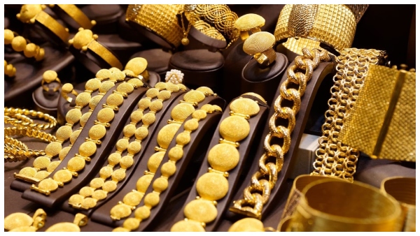 these rasi people will get more money and lucky to who wear gold ring