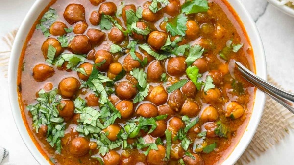 Black Channa Gravy How To Make a Black Channa Masala Recipe