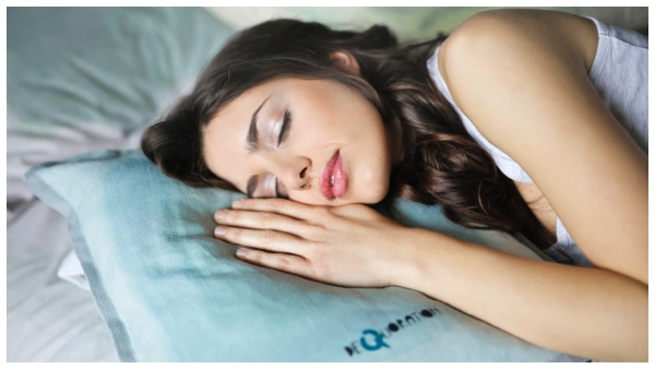 keep lights on while sleeping is good for health or not