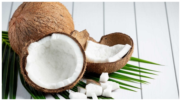 Medical benefits of coconut thengai