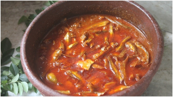 Nethili Karuvattu Kuzhambu How To Make a Nethili Karuvattu Kulambu Recipe