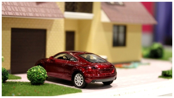 follow these vastu tips for car parkaing which direction is good