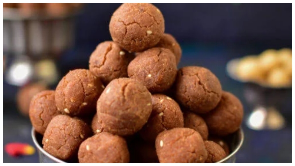 how to make a sweet seedai recipe for krishna jayanthi 2024