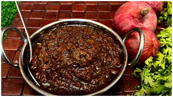 Kothamalli Vengaya Thokku How To Make a Coriander Onion Thokku Recipe