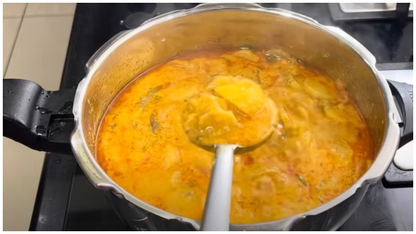 Mullangi Kuzhambu How To Make a Radish Kuzhambu Recipe