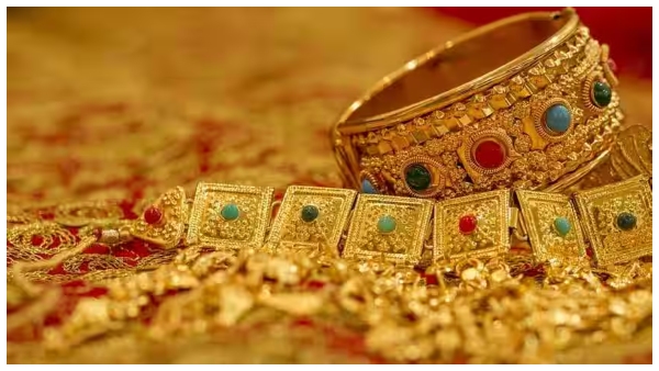 which place is the best to preserve gold at home vastu tips