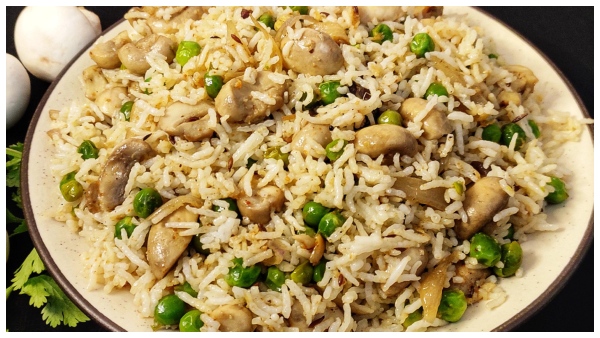 how to make Tasty And Easy Mushroom Pulao Recipe