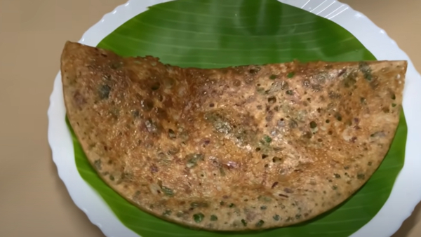 Oats Onion Dosa How To Make a Onion Oats Dosa Recipe