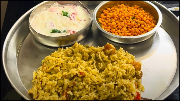 Green Peas Mint Rice How To Make a Pattani Pudina Rice Recipe