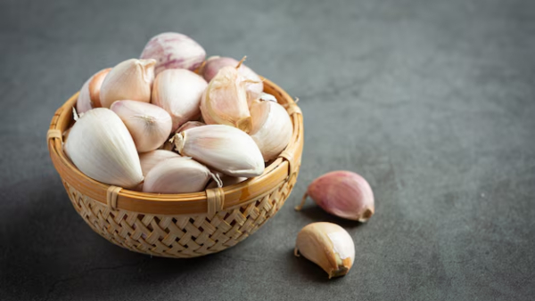 Garlic Benefits What Happens When You Start Eating 1 Garlic Clove Daily In The Morning Garlic Benefits What Happens When You Start Eating 1 Garlic Clove Daily In The Morning