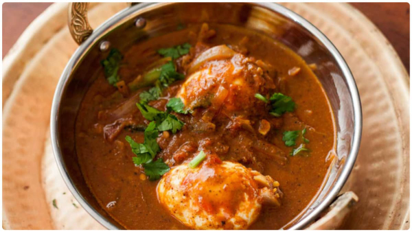 Egg Curry Recipe How to Prepare Mutta Kuzhambu