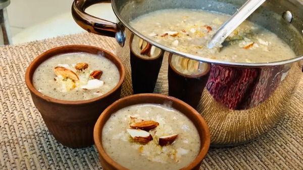 Karuppu Ulunthu Karupatti Kanji How To Make a Karuppu Ulunthu Karupatti Kanji Recipe